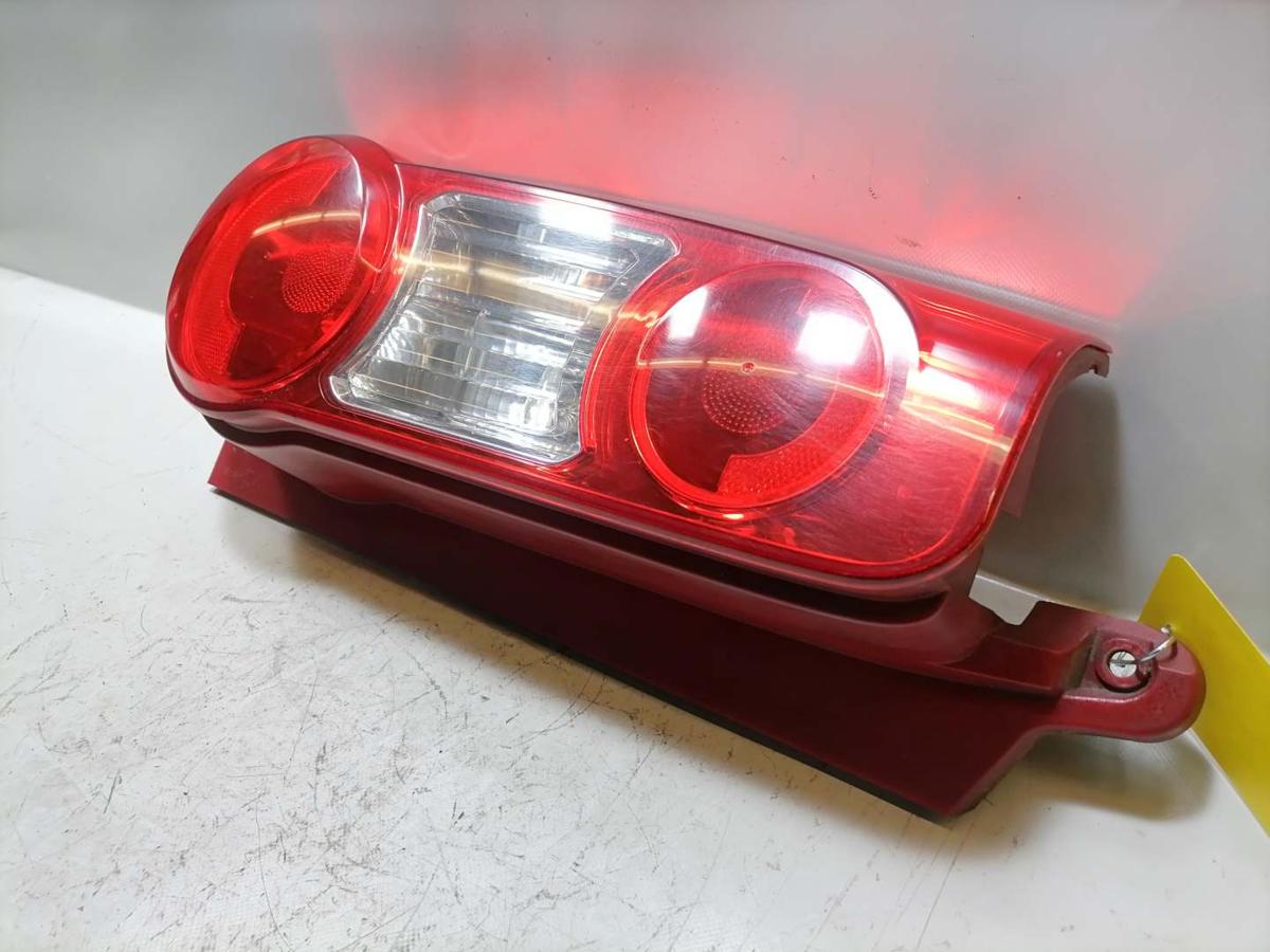 Citroen Berlingo 2 original Rücklicht Rückleuchte Schlussleuchte links Bj.2011